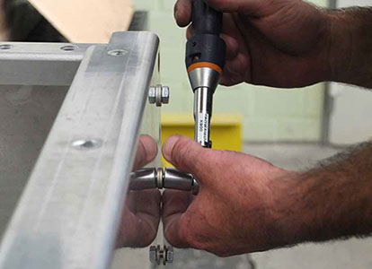 Fertigstellung der TROWAtech- Ölauffangwanne